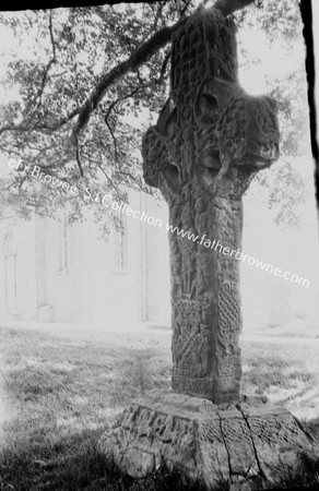 SEE ALSO VII.61. : FINISHED CROSS NEAR BASE OF ROUND TOWER